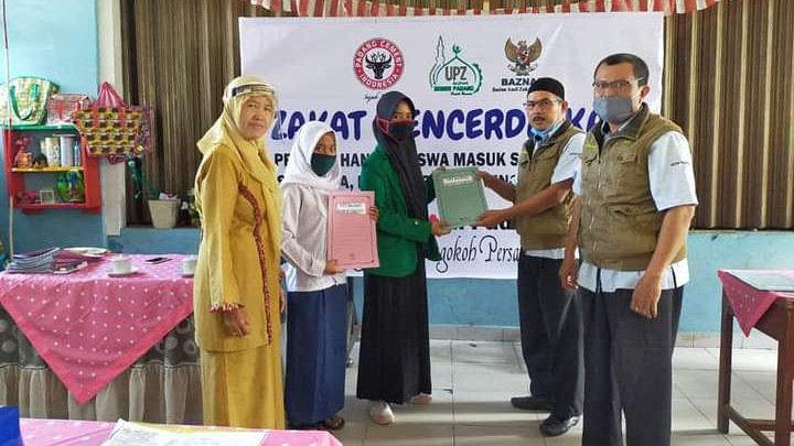 Selama Februari, UPZ Baznas Semen Padang Salurkan Dana Zakat Karyawan Hingga Rp720 Juta