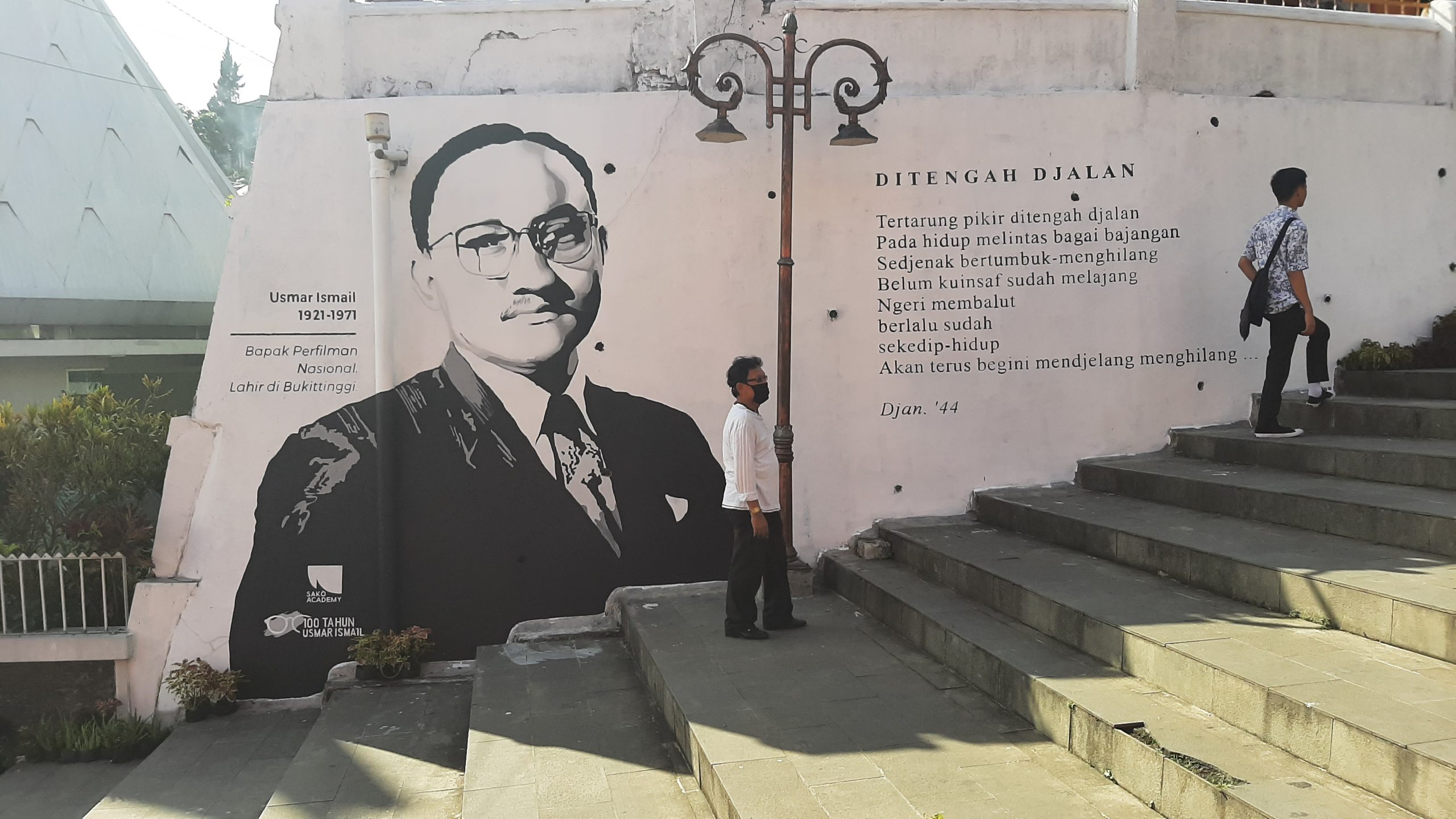 Pahlawan Nasional Usmar Ismail Diabadikan Jadi Nama Jalan di Bukittinggi