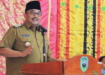 Bupati Pasaman Benny Utama memberikan kata sambutan saat Musrenbang Kecamatan Rao. (foto: pasamankab.go.id)