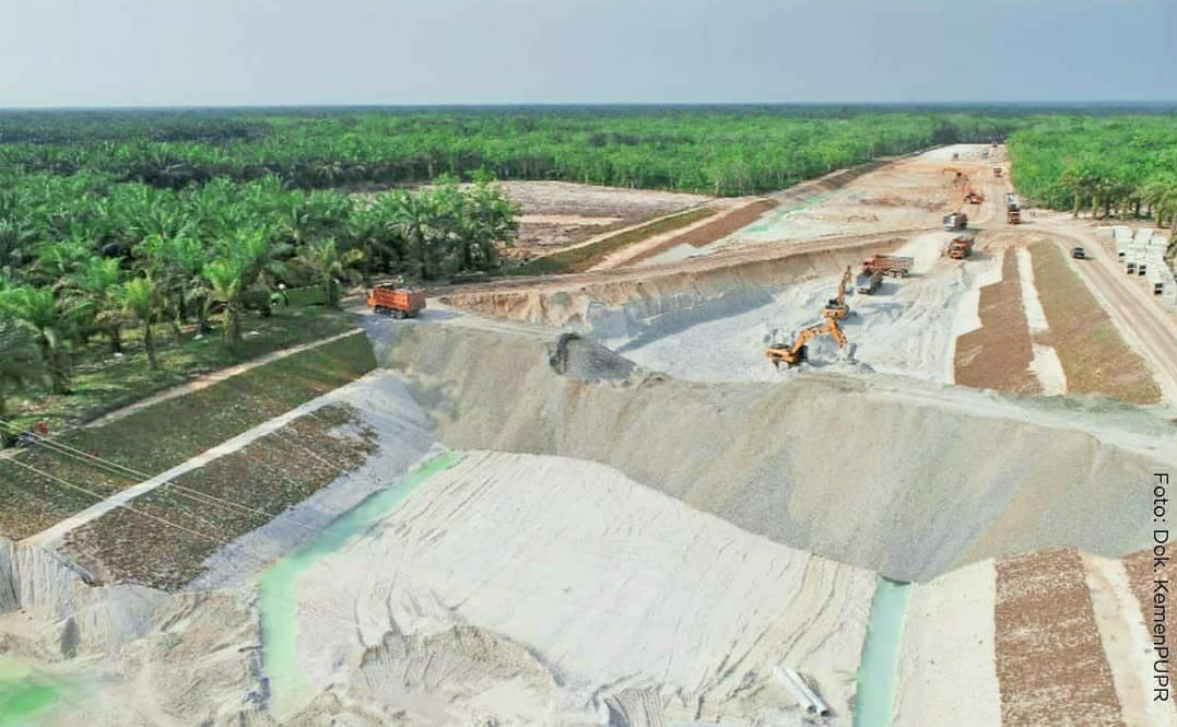 pembangunan jalan gubernur