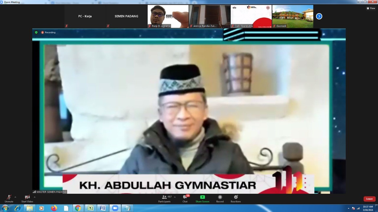 Peringati HUT ke 111, Semen Padang Gelar Tabligh Akbar Bersama Aa Gym