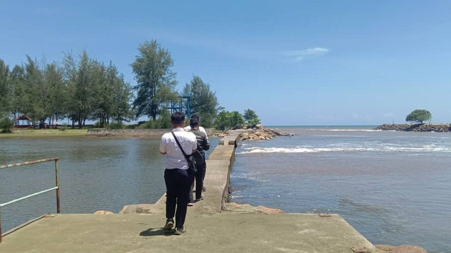 Tim BMKG Cek Kondisi Jalur Evakuasi Tsunami di Padang Pariaman
