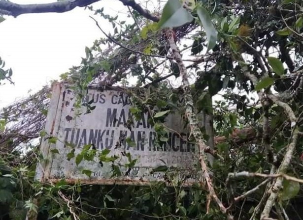 Makam Pahlawan Perang Paderi Tuanku Nan Renceh Rusak Ditimpa Pohon Tumbang