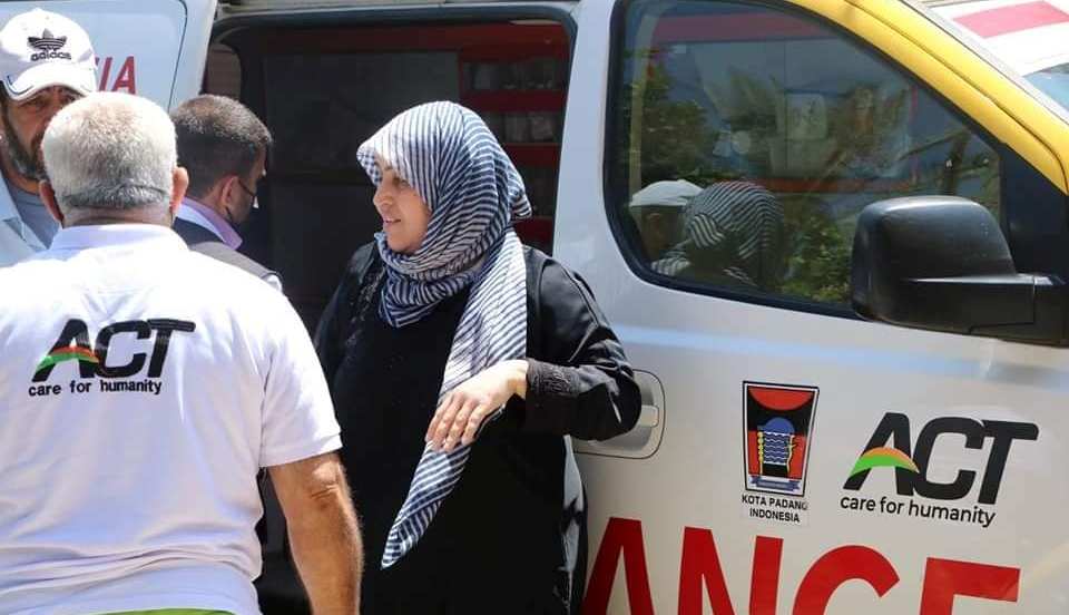 Beredar Foto Ambulans Berlogo Kota Padang di Palestina, Kadinkes Bersyukur Bantuan Bermanfaat