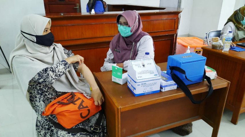 vaksinasi covid-19 tahap 2