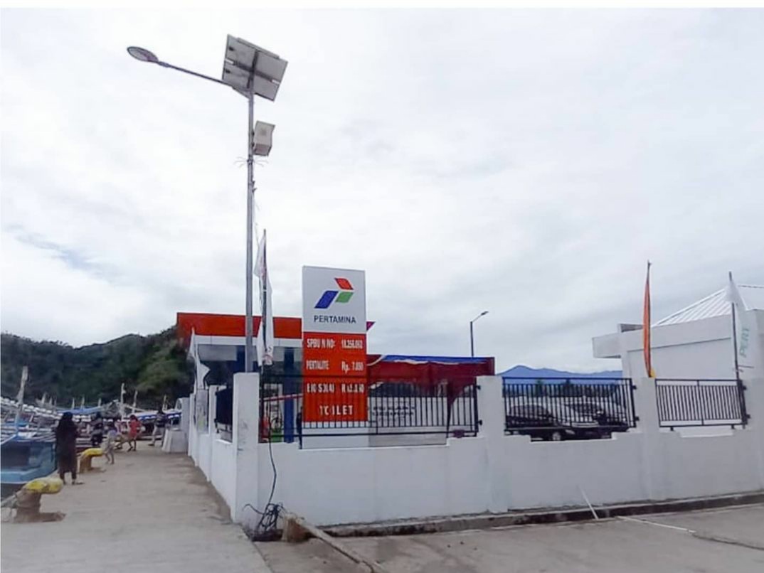 Penuhi Kebutuhan BBM Nelayan, SPBN Hadir di Pantai Carocok Pesisir Selatan