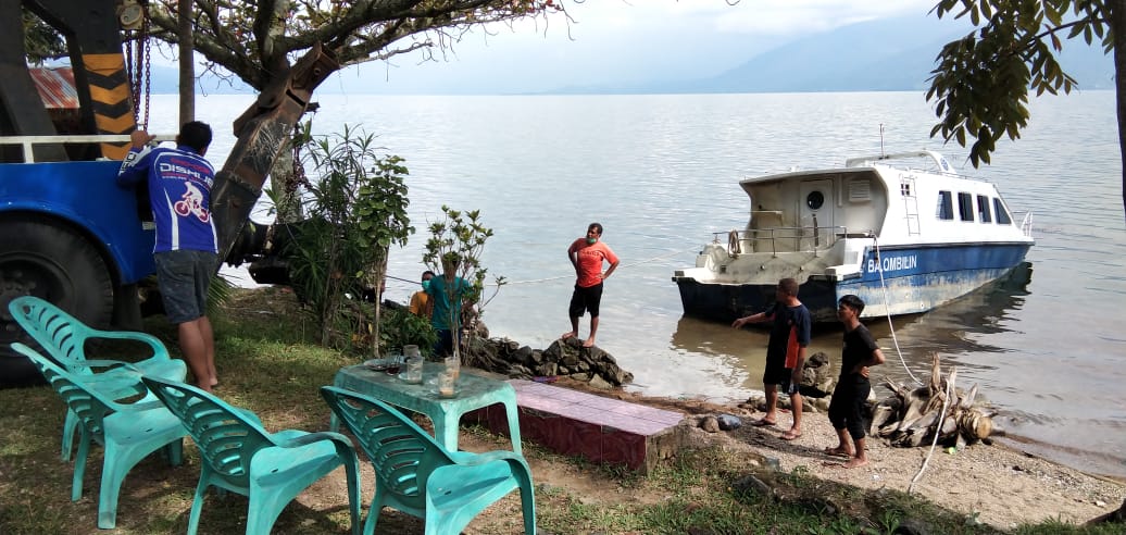 Eka Putra Perintahkan Audit Biaya Perawatan Kapal Kandas di Danau Singkarak