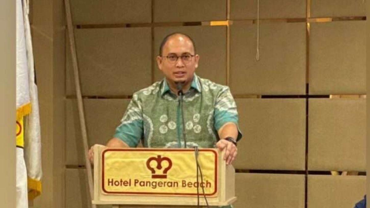 Andre Rosiade Kirim 17 Sapi Kurban untuk Sejumlah Daerah di Sumbar