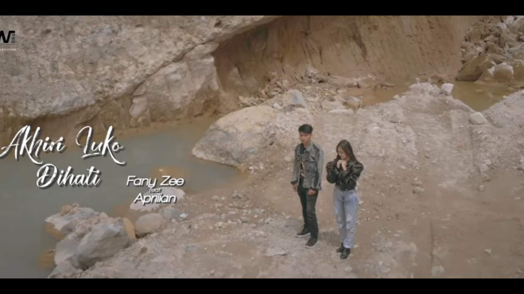 Lirik dan Makna Lagu Duet Minang "Akhiri Luko di Hati"