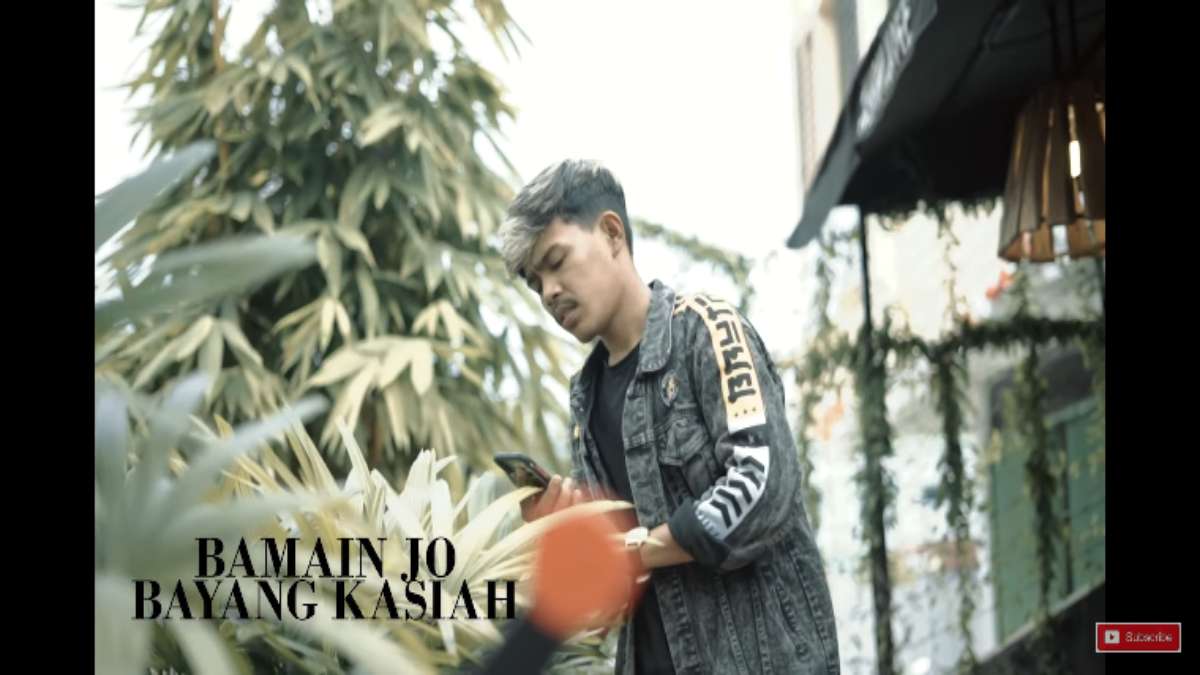 Lirik dan Makna Lagu Minang "Bamain Jo Bayang Kasiah"