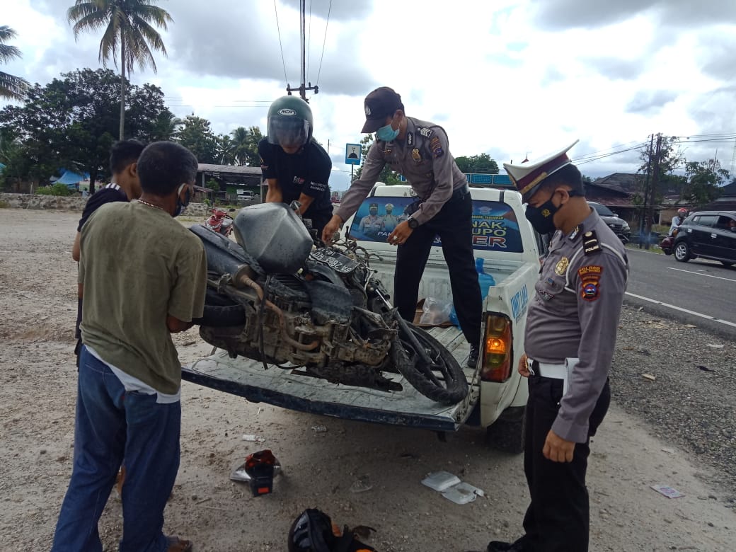 Identitas Pengendara Motor Meninggal di Jalur Padang-Bukittinggi