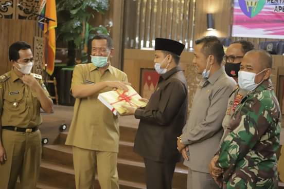Paripurna DPRD Pessel, Bupati Sampaikan 2 Ranperda