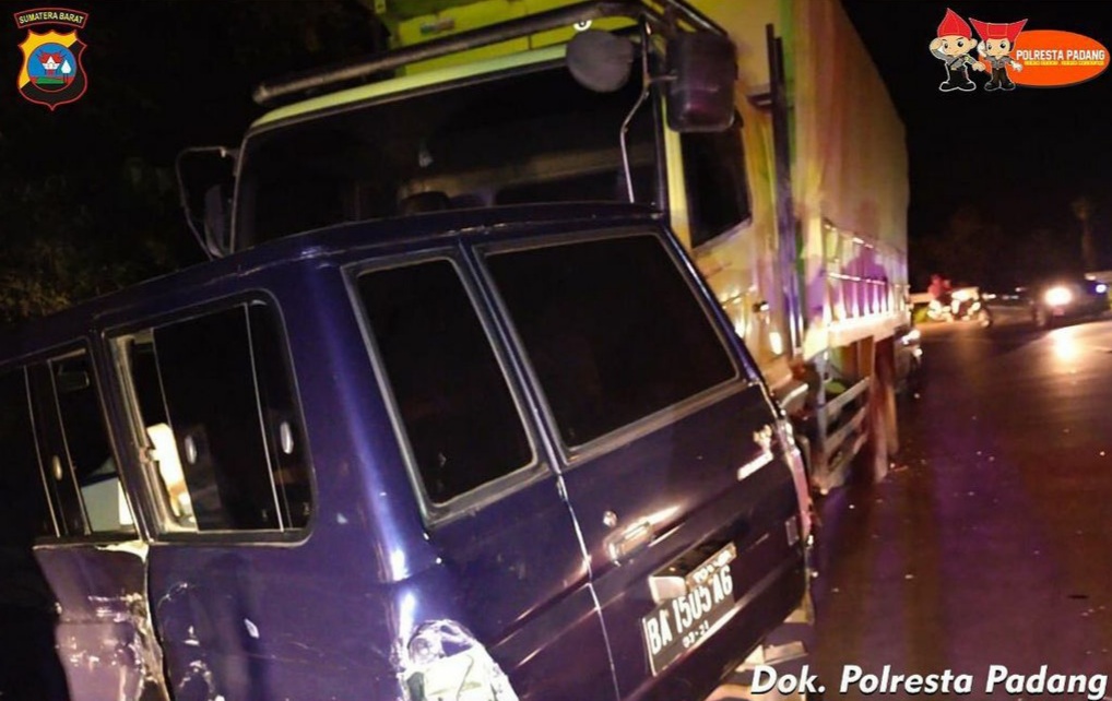 Kronologi 6 Kendaraan Terlibat Kecelakaan Beruntun di Jalur Padang-Solok