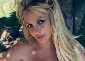 Foto tanpa busana Britney Spears