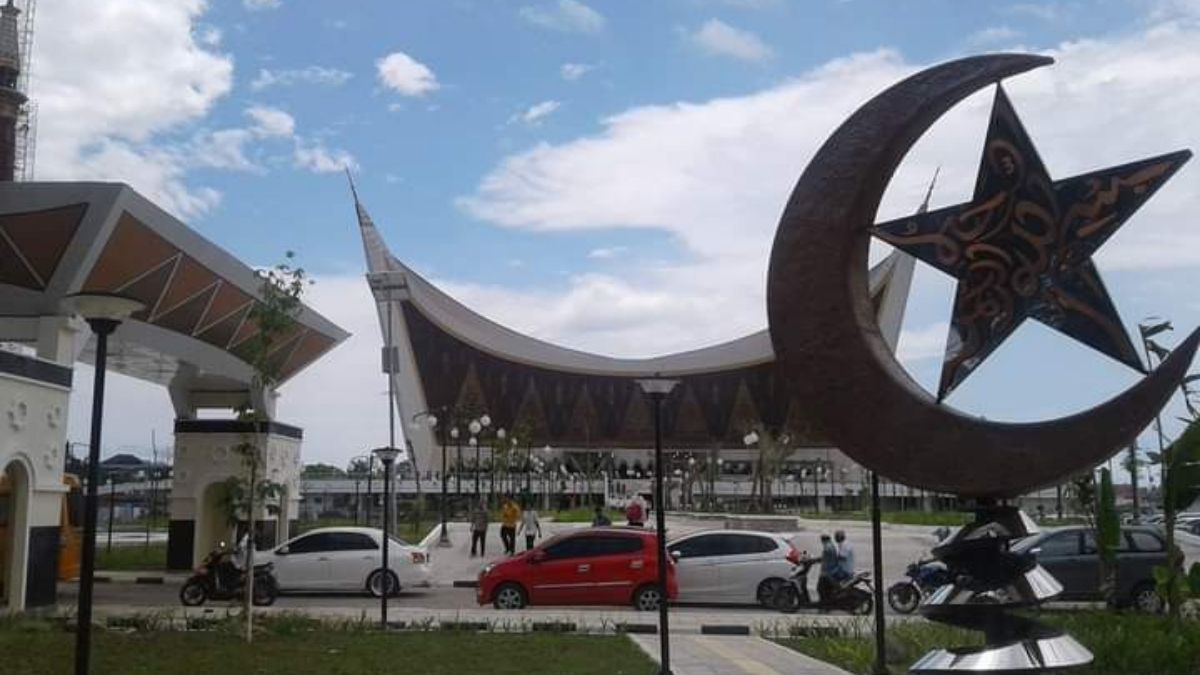 Langgam.id-Masjid Raya Sumbar