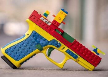 Pistol mirip lego