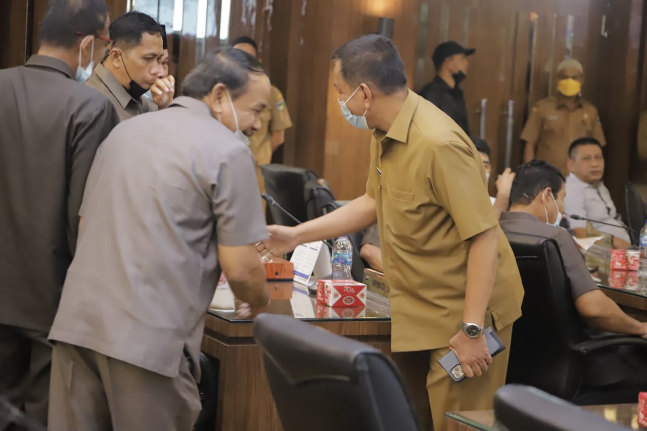 paripurna dprd pessel