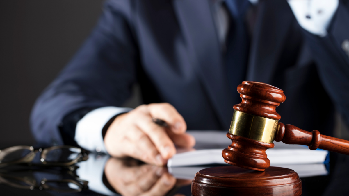 Langgam.id-pengacara