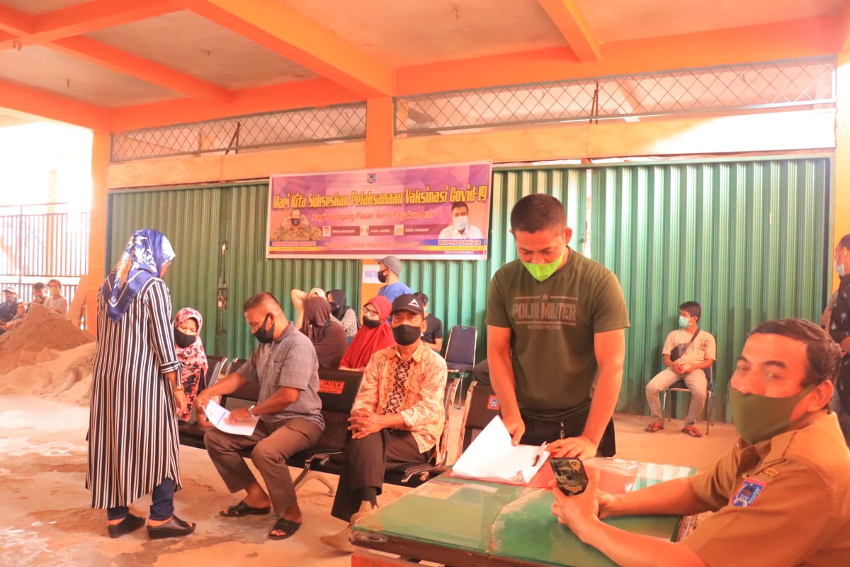 Langgam-Pedagang Pasar Ibuh Payakumbuh