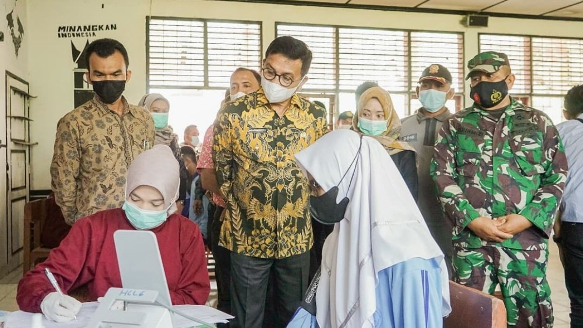 Langgam.id-vaksin pelajar Solsel