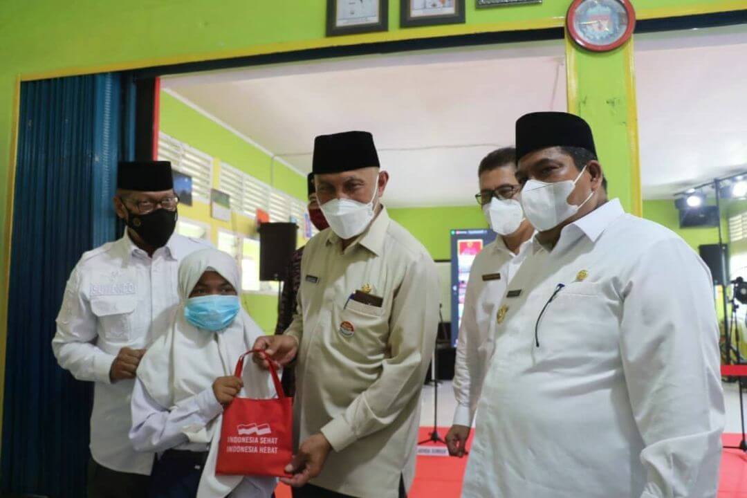 Langgam.id-Vaksinasi pelajar di Padang Pariaman