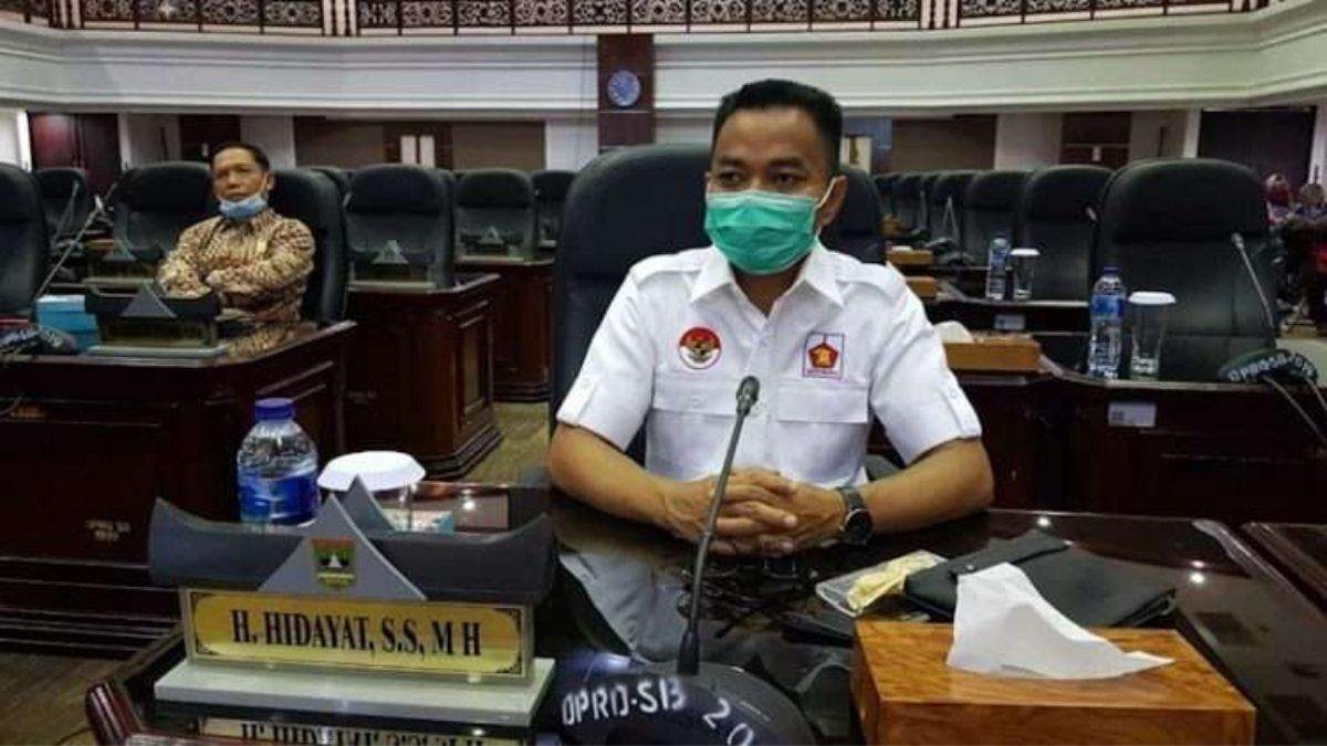 Anggota DPRD Sebut Surat Sumbangan Juga Diterbitkan DPMPTSP Sumbar, Kadis Membantah