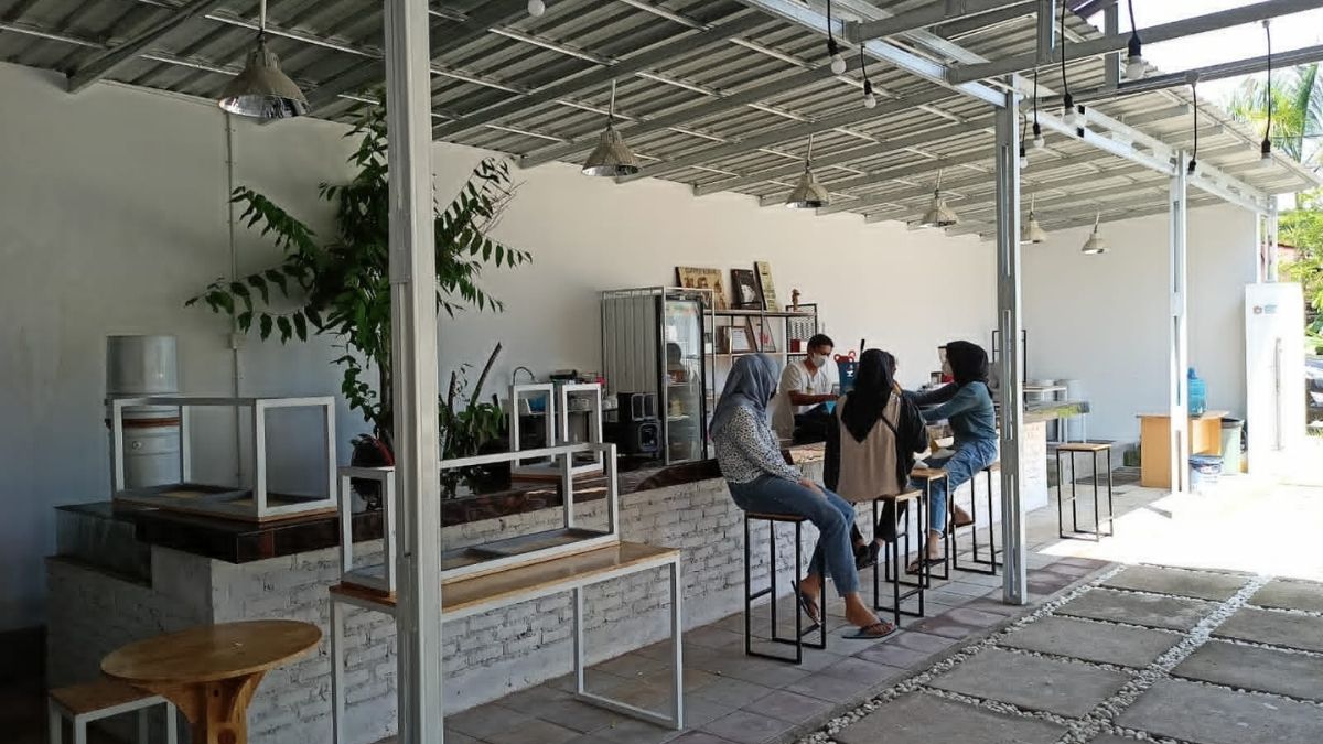 Wali Kota Padang Beri Peluang Pelaku Usaha Buka Lebih Lama di Masa PPKM