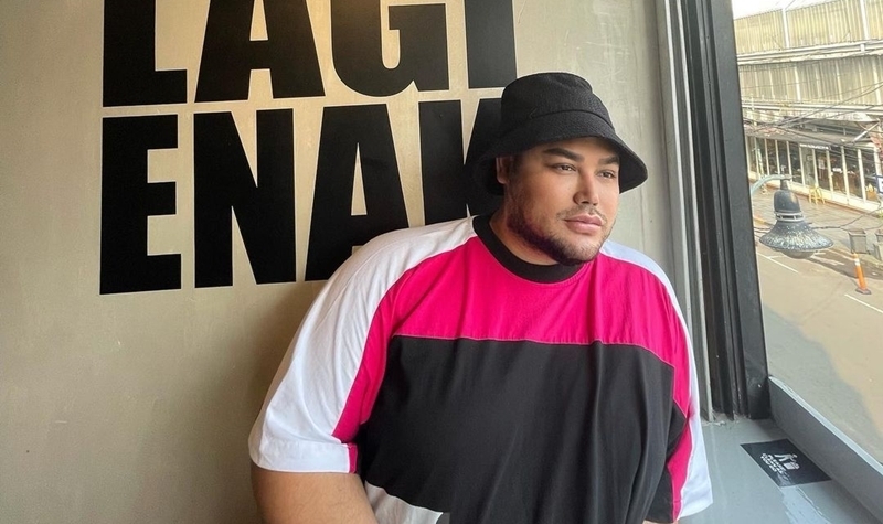 Ivan Gunawan beri motor