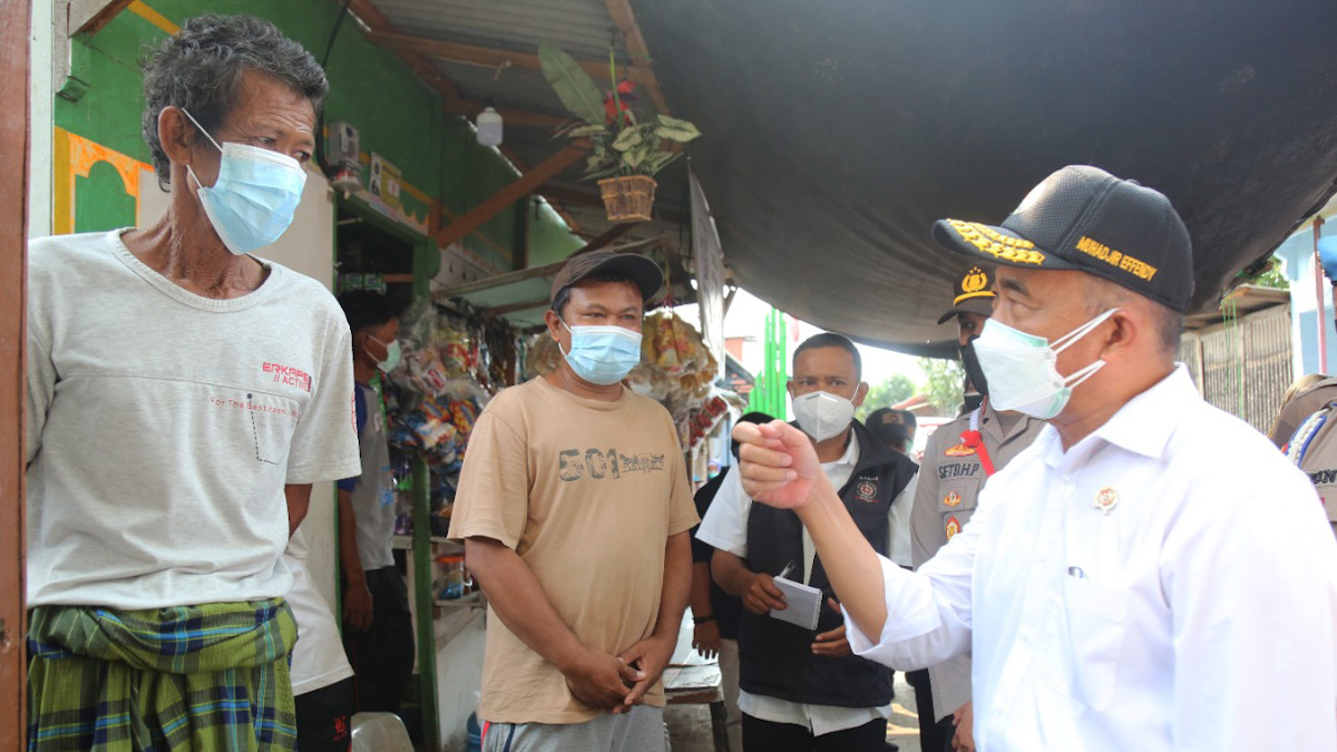 Larang Pemotongan Bansos, Menko Muhadjir: Jangan Manfaatkan Orang Susah