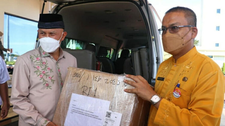 Bantuan dari Presiden Jokowi tiba di Sumbar. [dok. Pemprov Sumbar]