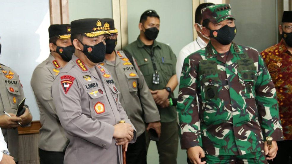 Panglima TNI dan Kapolri Pimpin Rapat di Sumbar, Minta Forkopimda Kebut Vaksinasi