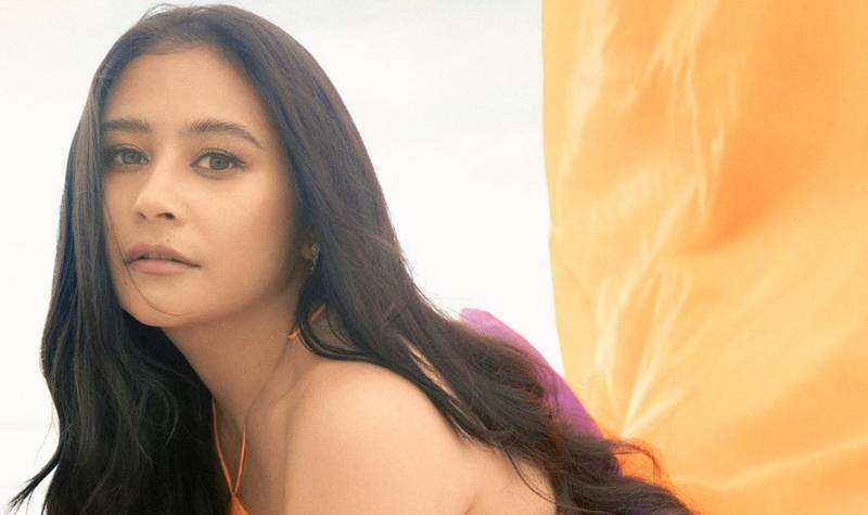 Prilly sindir pria mesum