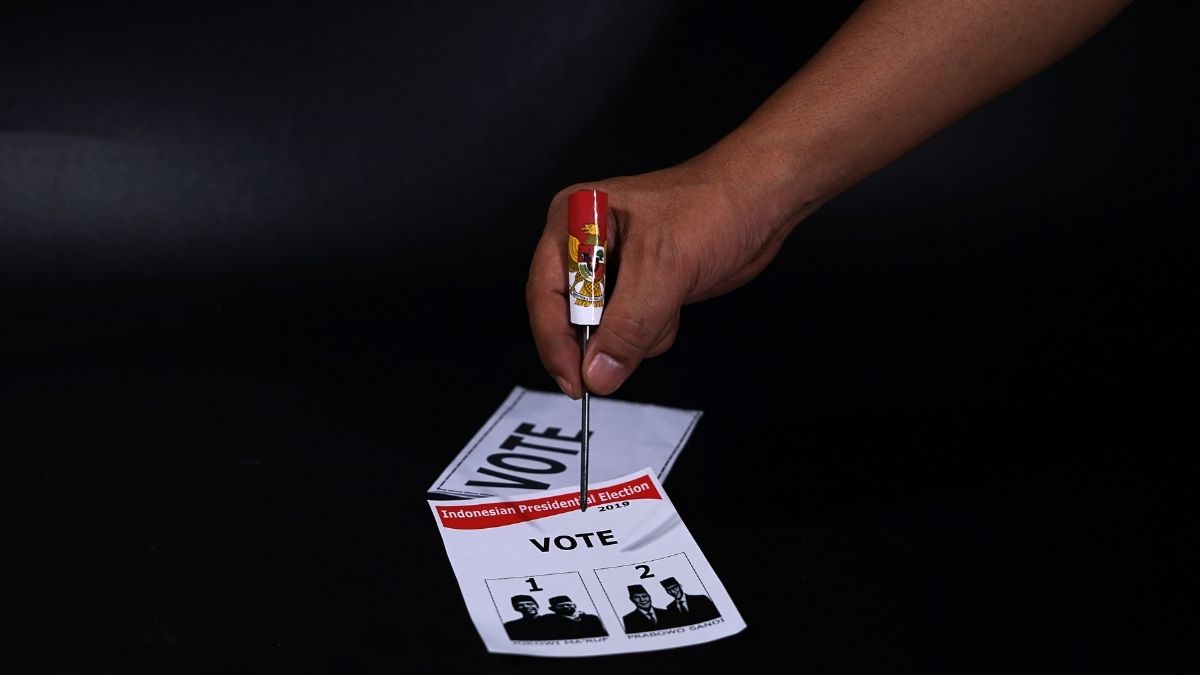 Peran Partai dalam Sosialisasi Politik Pemilih Pemula