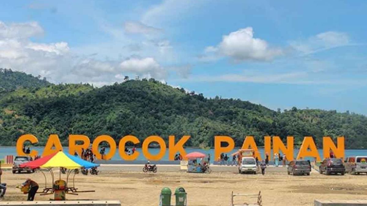 sentra kuliner pantai carocok