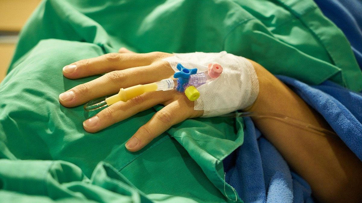 korban ledakan kompor padang