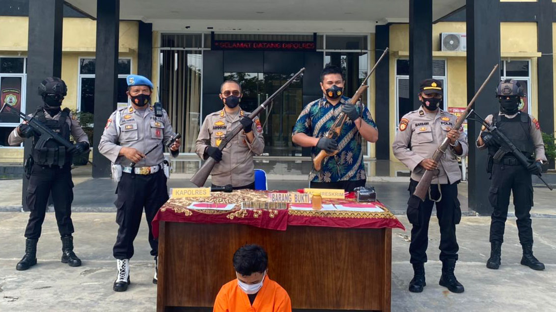 Polisi Ringkus Pemilik Senjata Api di Dharmasraya, Amunisi Ilegal Ikut Disita