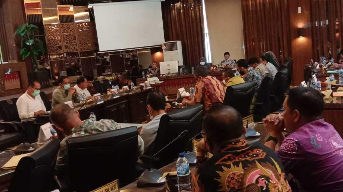 Alat kebencanaan dprd pessel