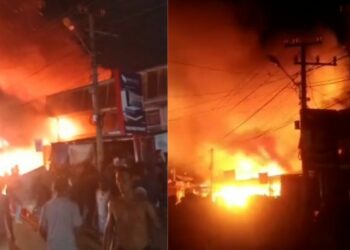 Langgam.id- Kebakaran Pasar Kambang Pesisir Selatan