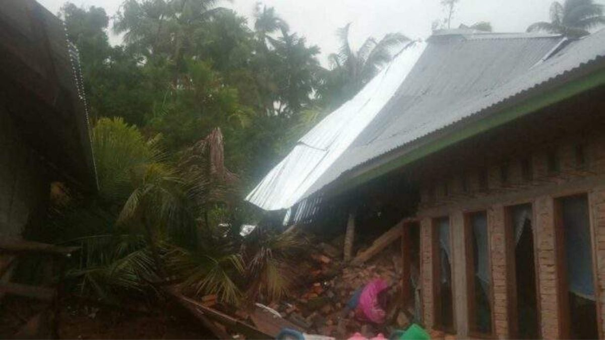 longsor pesisir selatan