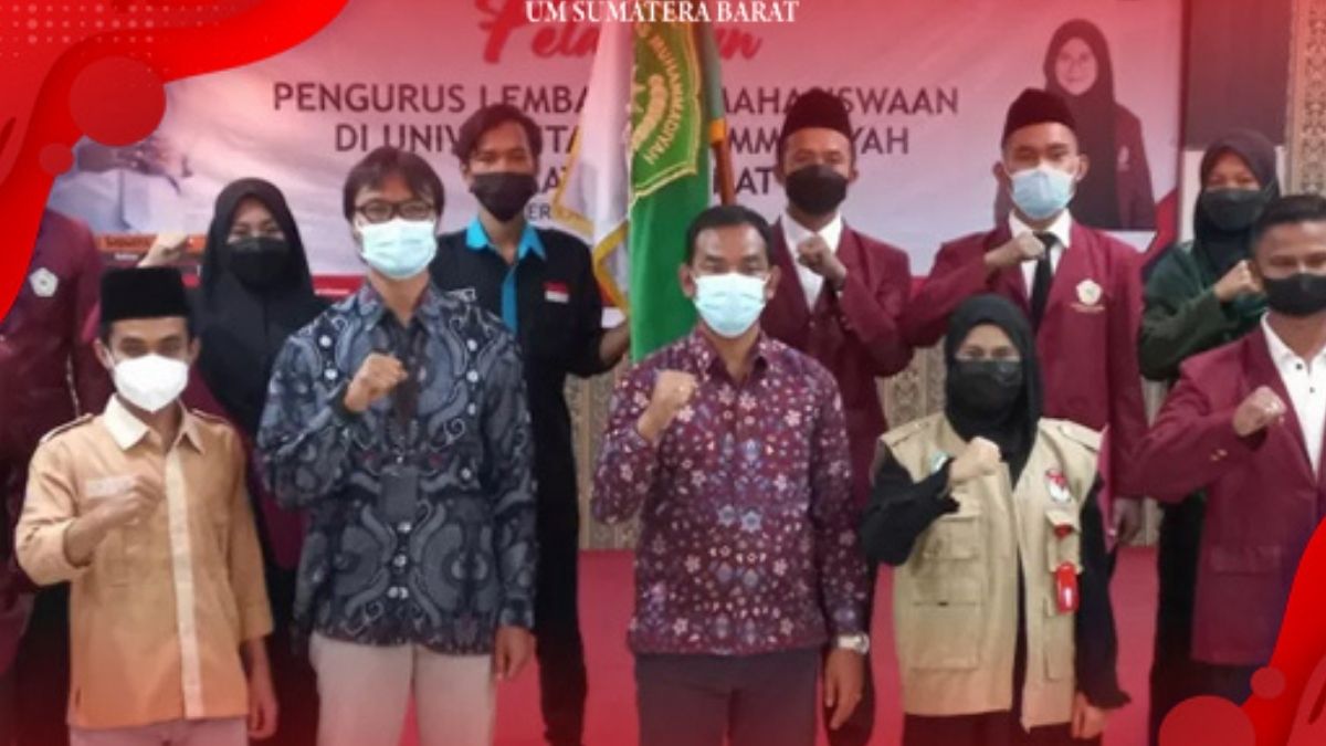 Pengurus Lembaga Kemahasiswaan UM Sumbar Dilantik