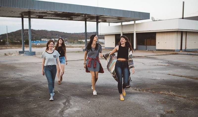 Bantu Mereda Stres, Ini 5 Alasan Seseorang Harus Lebih Sering Tersenyum