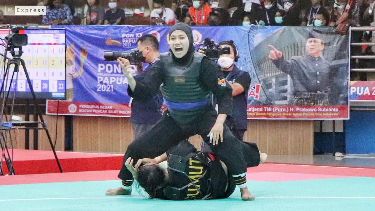 Jalani Laga Perdana di PON Papua, Pesilat Putri Sumbar Menang Telak Lawan Wakil Sumut