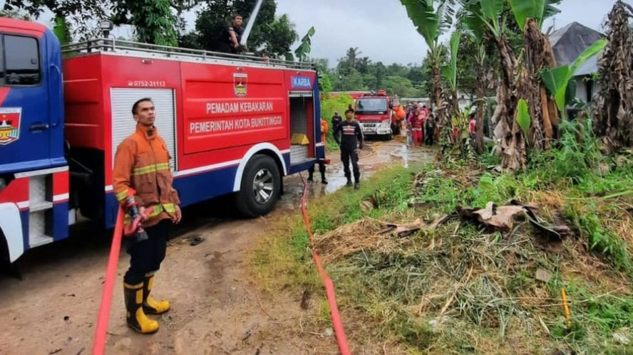 Kebakaran Hanguskan Tempat Pembuatan Batu Bata di Bukittinggi
