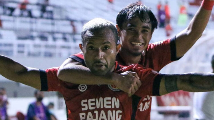 Pemain Semen Padang FC rayakan gol ke gawang Muba Babel United. [dok SPFC]