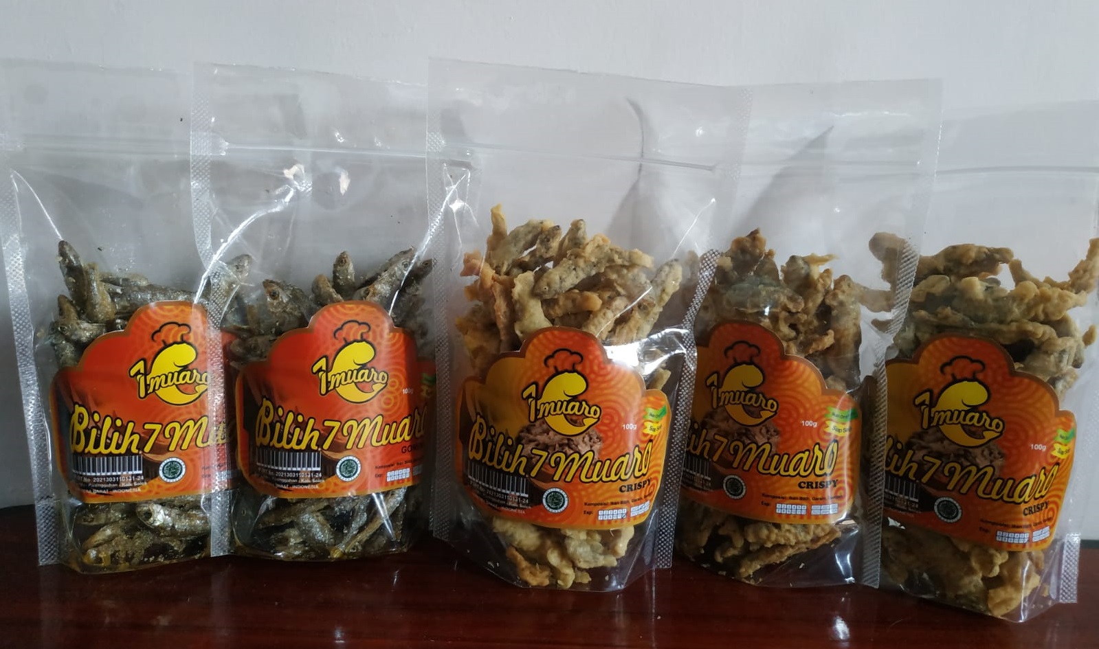 Dosen Unand Dampingi Produk UMK Bilih 7 Muaro Masuk Pasar Modern