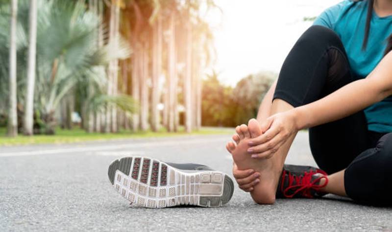 Cegah Risiko Cedera Saat Olahraga, Ini Tipsnya