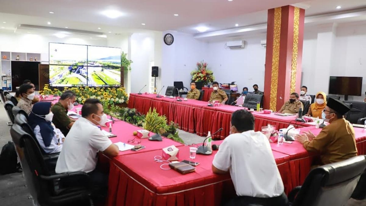 Langgam.id-palang pintu perlintasan