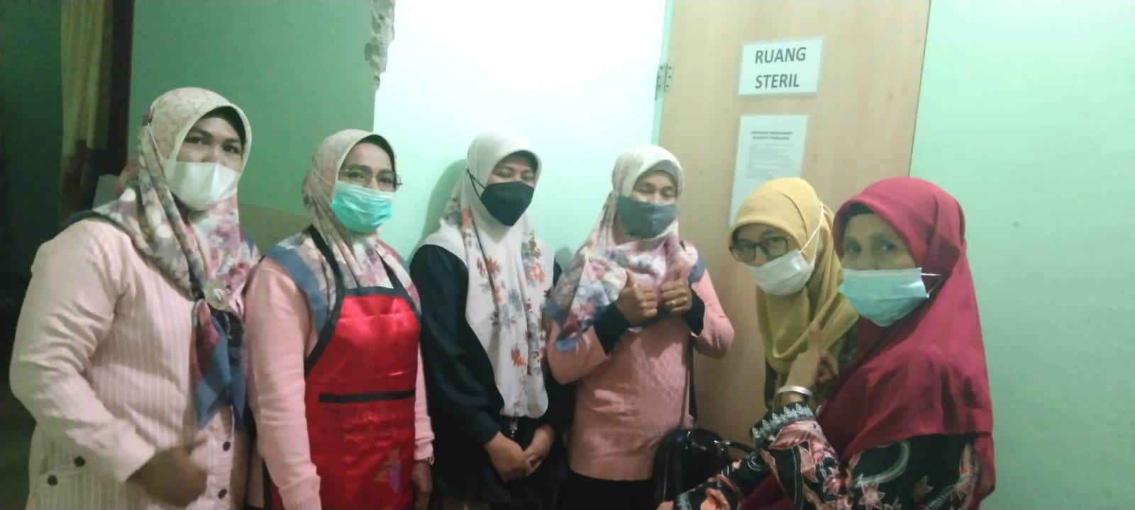 Tim Pengabdian Unand Mendirikan Ruangan Sterilisasi untuk Menunjang Keberhasilan Pembuatan Bibit F0 dan F1