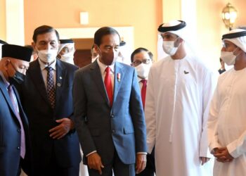 Presiden Jokowi dalam kunjungan ke Uni Emirat Arab. (Foto: biropersistana)