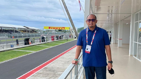 Mandalika Sukses Bangkitkan Ekonomi, Andre Rosiade Usul Gelar F1 ke Jokowi